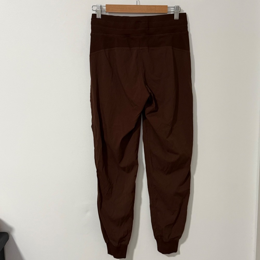 Lululemon Studio Jogger Womens 6 Brown Drawstring Stretch Athletic Athleisure - Picture 2 of 9